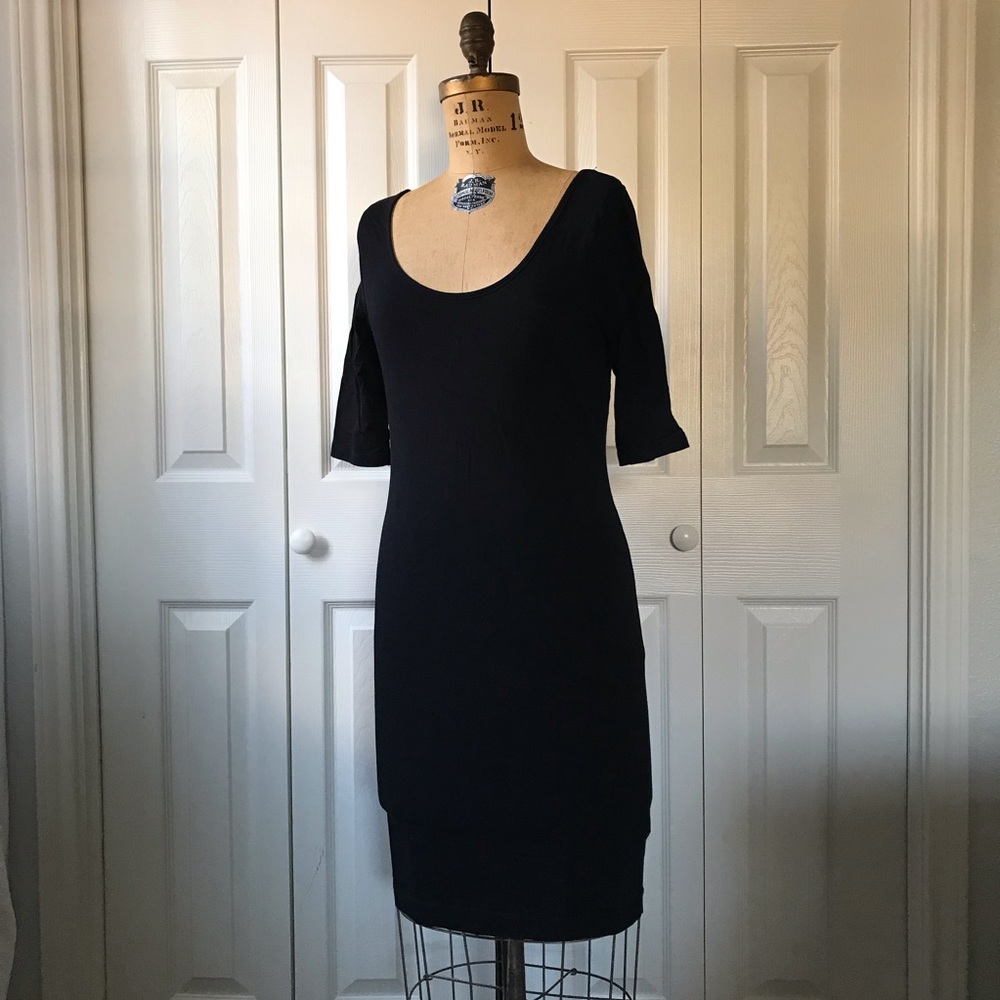 Black 3/4 Sleeve Bodycon Dress